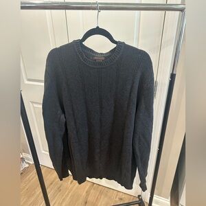 Men’s sweater